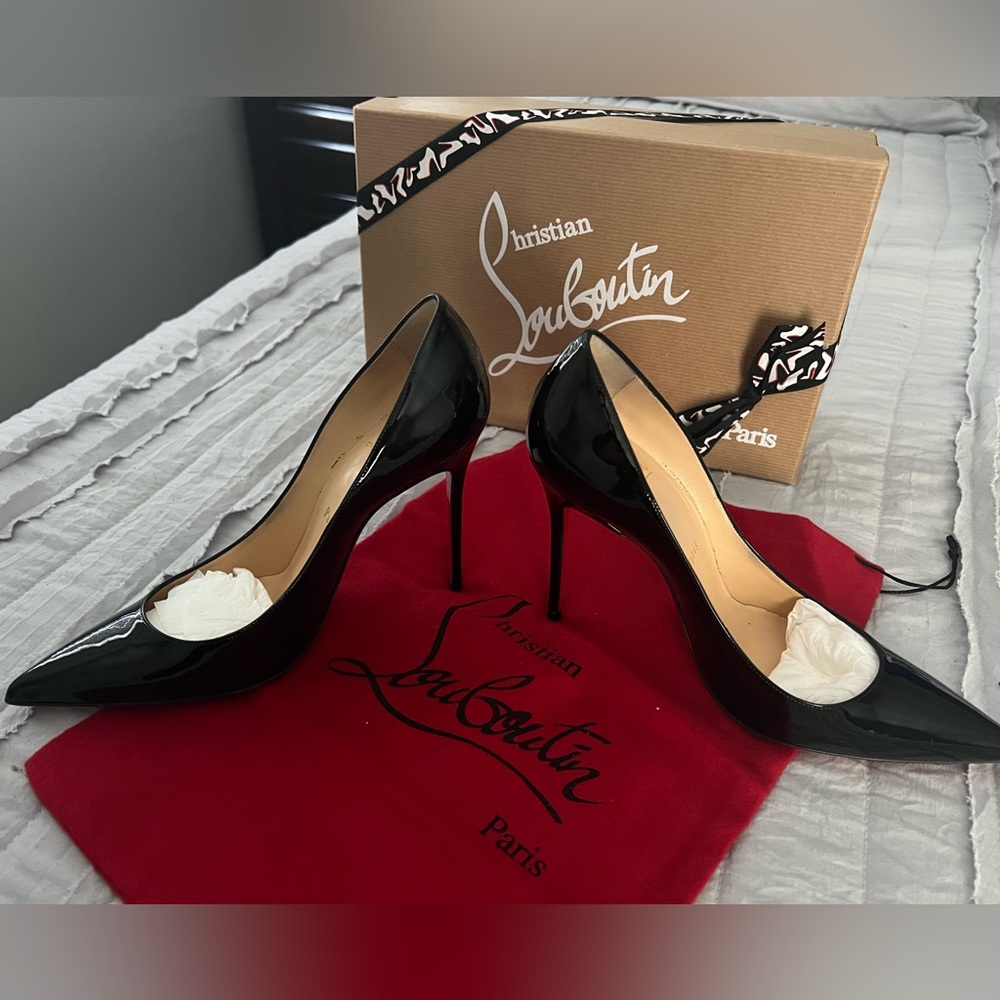 Christian Louboutin Shoes | Decollete 554 100 Patent | Color: Black | Size: 37.5
